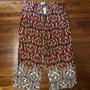 ✨Anthro Flare Patterned Pant✨